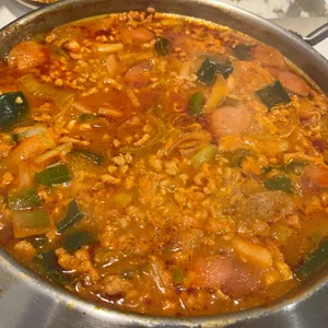 부대찌개 할매집 대표 사진