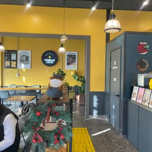 컴포즈커피 사진