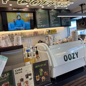 우지커피 리뷰 사진