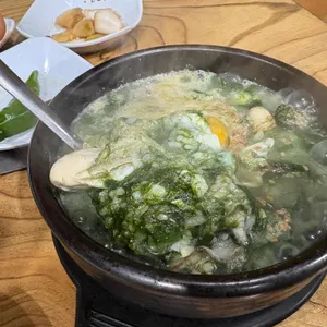 통영굴국밥 대표 사진