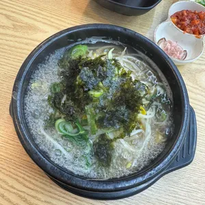 24시전주콩나물국밥 사진 1