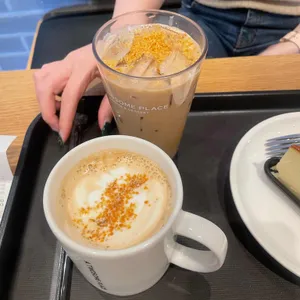 투썸플레이스 사진