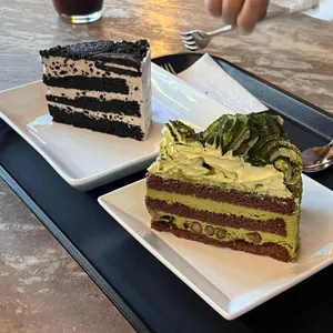 컬러인커피 리뷰 사진