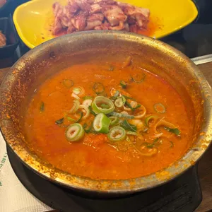 24시미아감자탕 사진