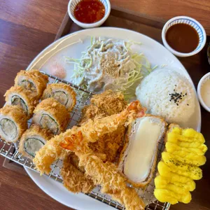 바르원돈가스 사진