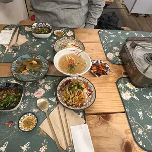 모다다 대표 사진