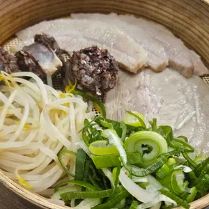 가돼지국밥 사진 2