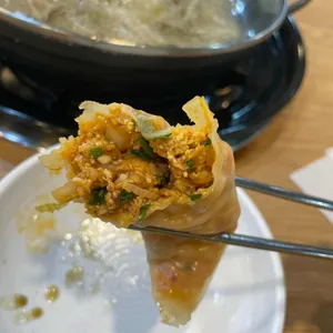 아리랑개성손만두 사진