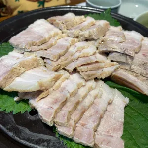 고향보쌈칼국수 사진