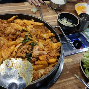 비와별닭갈비 사진