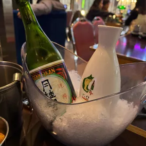 시선 대표 사진