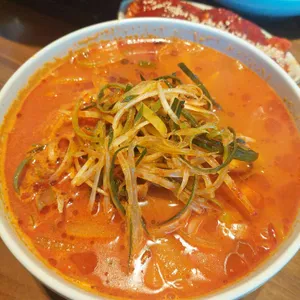 고향보쌈칼국수 사진 1