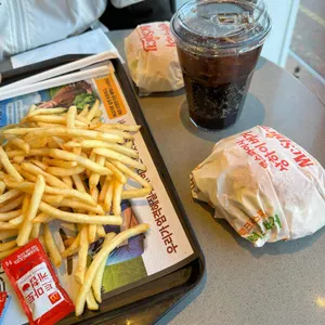 맥도날드 리뷰 사진