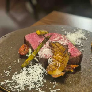 재커스테이블 리뷰 사진