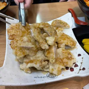 마라KIM 대표 사진