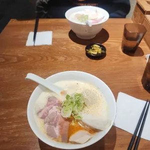 쿠로시로 사진 1