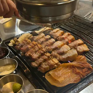 국제연탄 대표 사진