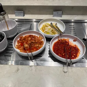 애슐리퀸즈 사진