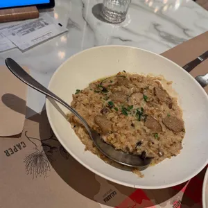 더플레이스 대표 사진