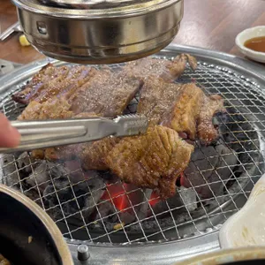 계룡산숯불갈비 대표 사진