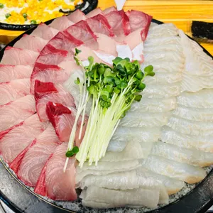 삼정종합어시장 사진 1