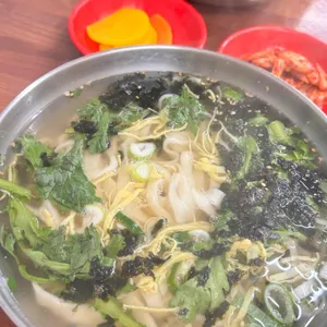 무진장칼국수 사진