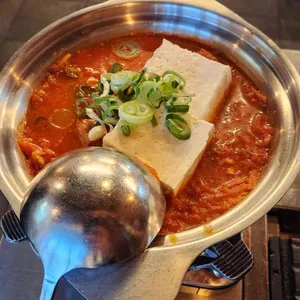 금돼지식당 대표 사진