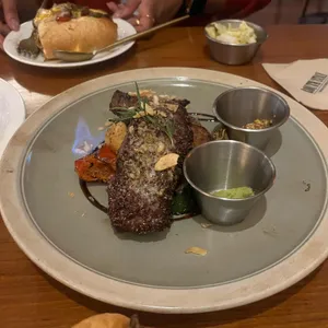 루트스테이 사진