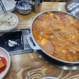뻐꾸기부대찌개 사진 1