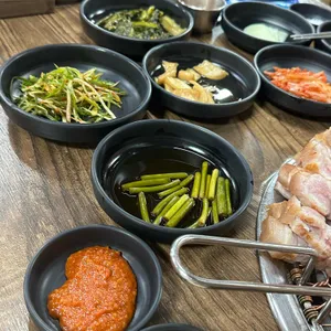 교래흑돼지 사진