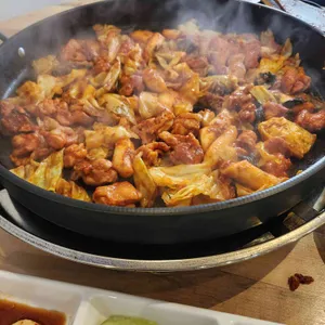 닭갈비전문 토닭토닭 사진