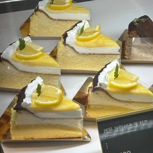 오와케이크 리뷰 사진