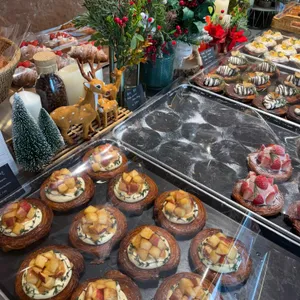 오퍼 카페 리뷰 사진