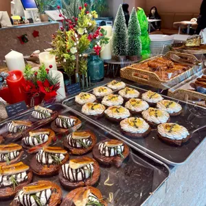 오퍼 카페 리뷰 사진