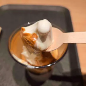 폴 바셋 대표 사진