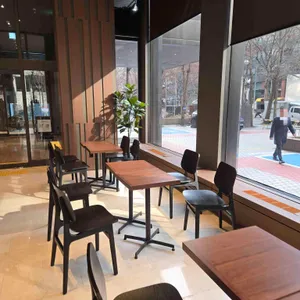 폴 바셋 리뷰 사진