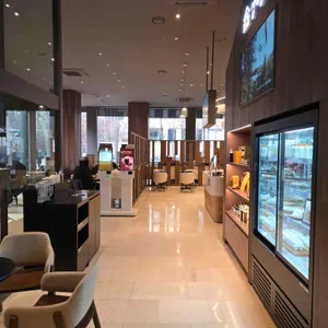 폴 바셋 리뷰 사진