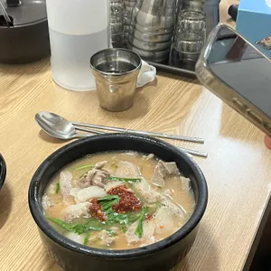 권돼지국밥 사진 1