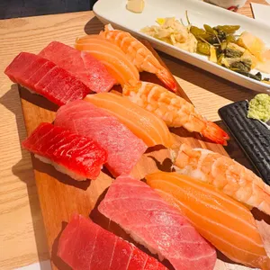 정필참치전문점 대표 사진