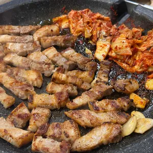 중앙삼겹시대 사진 2