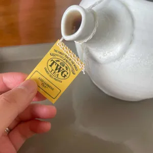 오버스토리 리뷰 사진