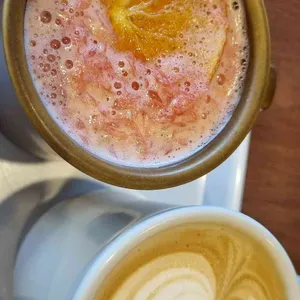 카페지 리뷰 사진