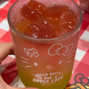 헬로키티 애플카페 리뷰 사진