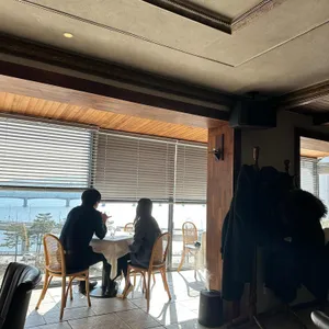 아이오유 리뷰 사진