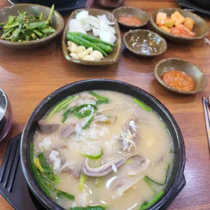 영진돼지국밥 사진
