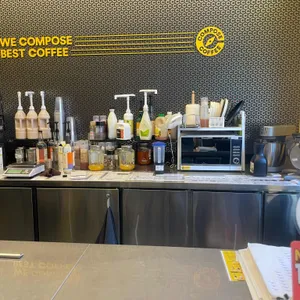 컴포즈커피 대표 사진