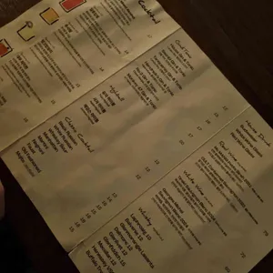 베이스먼트 리뷰 사진