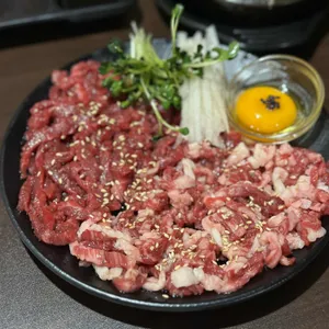 장손육회생고기전문점 사진 1