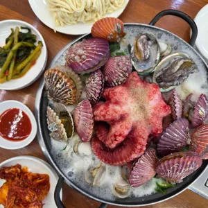 고집통문어칼국수 사진