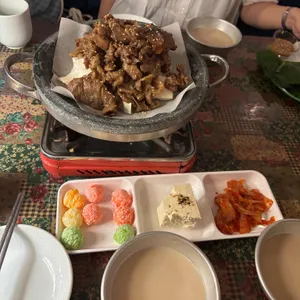 손에손잡고 사진